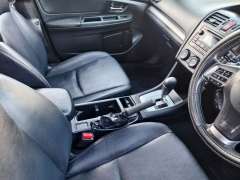 2014 SUBARU Impreza 2.0i-L (AWD), auto, low kilometers