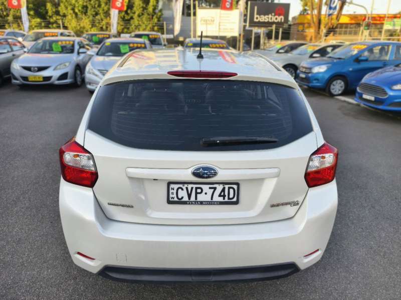 2014 SUBARU Impreza 2.0i-L (AWD), auto, low kilometers