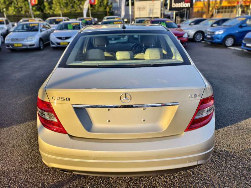 2011 MERCEDES-BENZ C250 CGI ELEGANCE, 68700km only