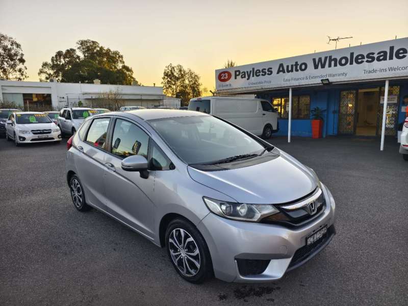 2014 HONDA Jazz VTi, auto, low kilometers, new shape