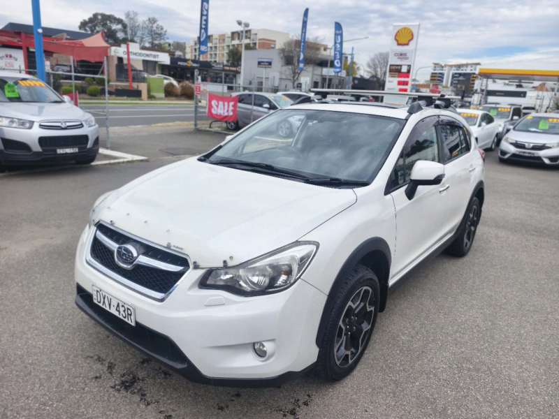 2013 SUBARU XV 2.0i-S, auto, low kilometers, top of the range