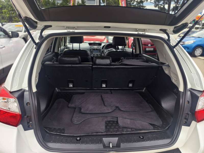 2013 SUBARU XV 2.0i-S, auto, low kilometers, top of the range