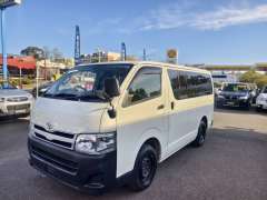 2013 TOYOTA Hiace, auto, low kilometers, well maintained, $24999 Ready for work.