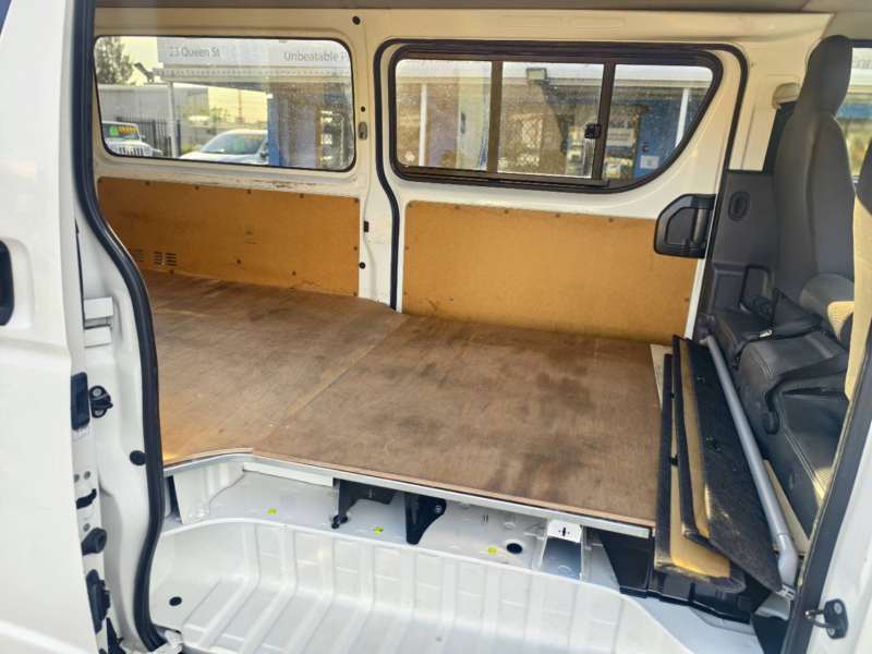 2013 TOYOTA Hiace, auto, low kilometers, well maintained, $24999 Ready for work.