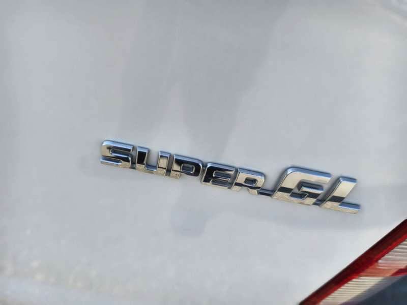 2012 TOYOTA Hiace, Wide body, Super Gl, well maintained