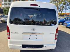 2012 TOYOTA Hiace, Wide body, Super Gl, well maintained