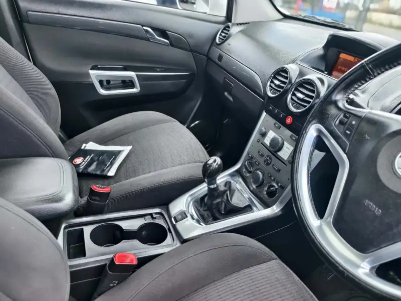 2013 HOLDEN CAPTIVA 5 , well maintained, low kilometers, $ 6999