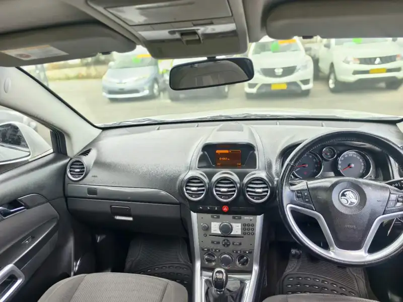 2013 HOLDEN CAPTIVA 5 , well maintained, low kilometers, $ 6999