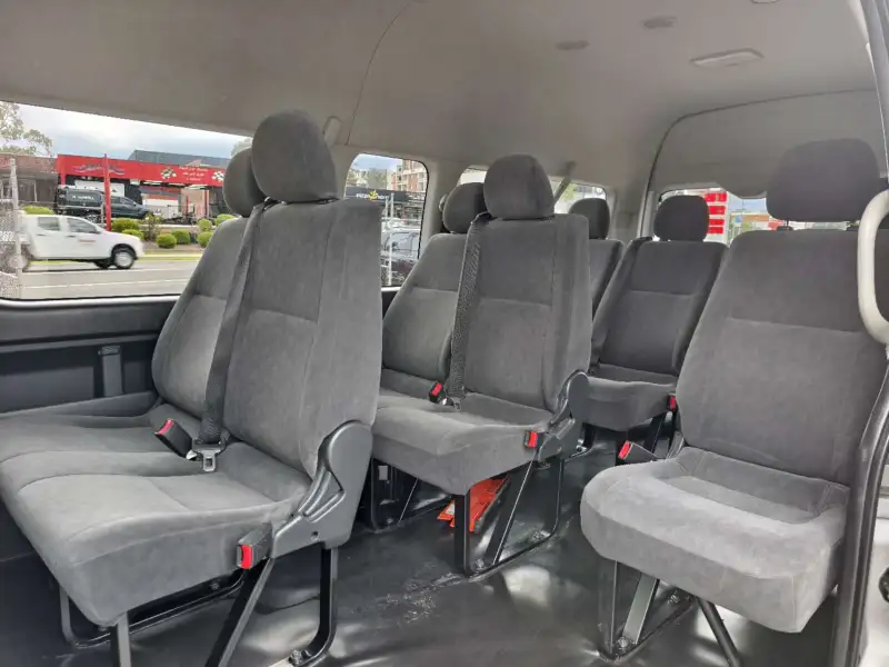 2013 TOYOTA Hiace, Commuter SLWB, high roof, wide body,10 seats, $ 31999 Ready for work.