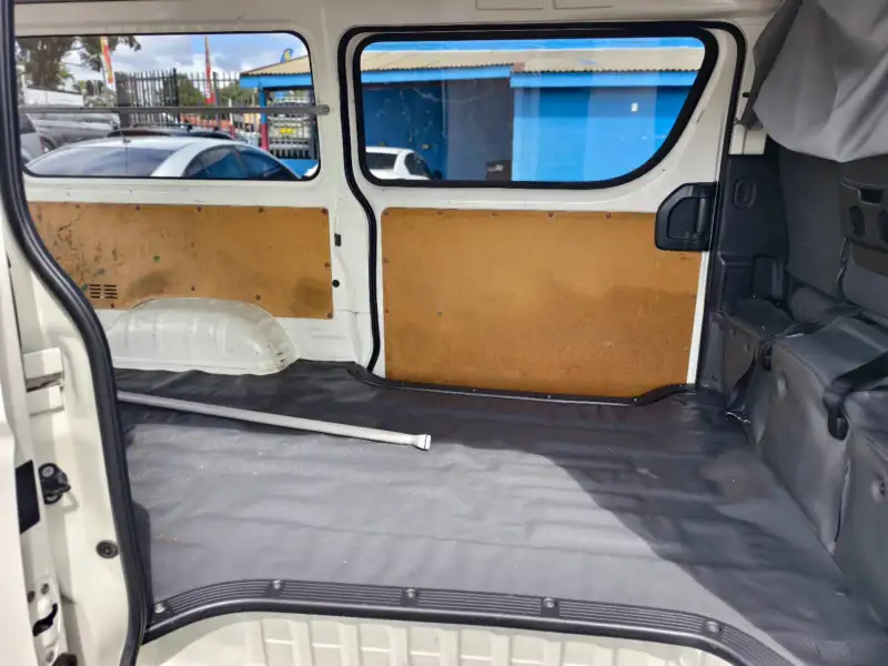 2019 TOYOTA HIACE, Turbo Diesel, 4WD, low kilometers, $ 34999 Ready for work.