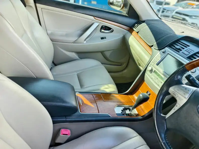 2011 TOYOTA Aurion PRESARA, auto, Top of the range, $ 7999 Cheap luxury car .