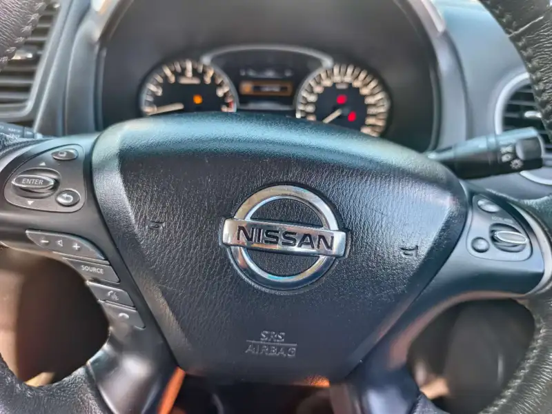 2015 NISSAN PATHFINDER ST-L OP (4x4), 7seats, Top of the range, well maintained, $10999