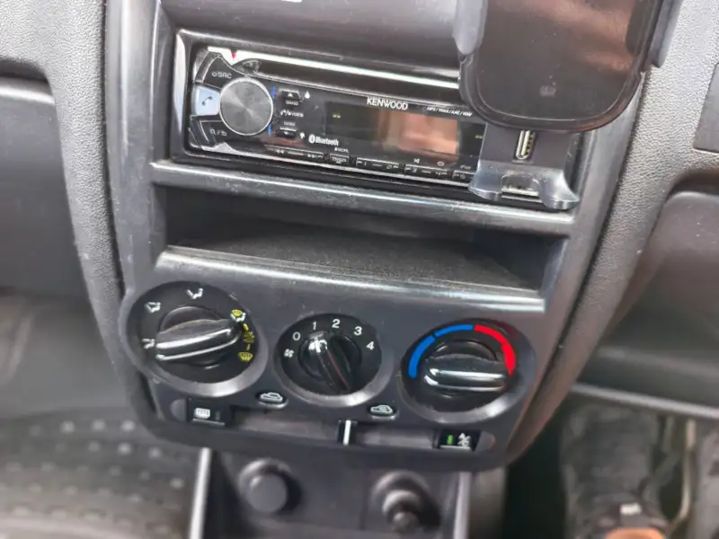2011 HYUNDAI GETZ S, manual, $ 2999 Cheap reliable car from A to B.