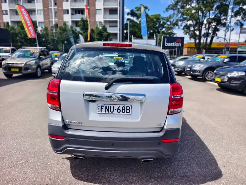 2015 HOLDEN CAPTIVA 7 seats, 98988km only, well maintained, $ 10999