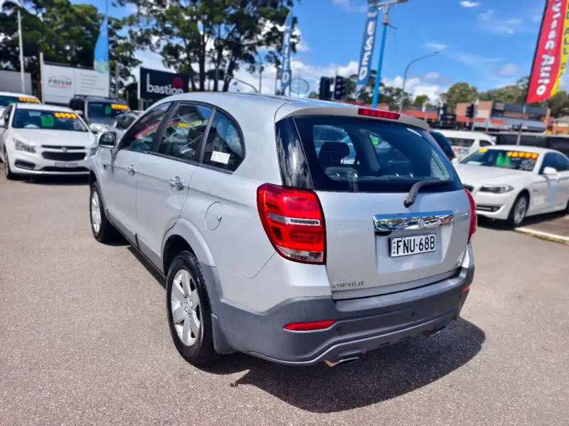 2015 HOLDEN CAPTIVA 7 seats, 98988km only, well maintained, $ 10999