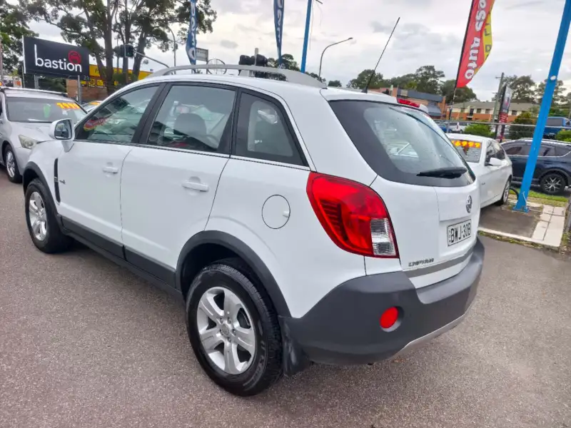 2011 HOLDEN CAPTIVA 5 (FWD), auto, well maintained, $ 4999 Cheap reliable 1st car.