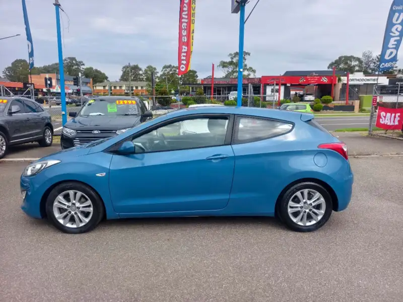 2013 HYUNDAI i30 SE, auto, low kilometers, $ 9999 On special