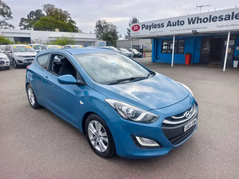 2013 HYUNDAI i30 SE, auto, low kilometers, $ 9999 On special