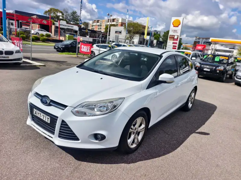 2012 FORD FOCUS TREND, auto, well maintained, $ 5999 Cheap reliable 1st car.