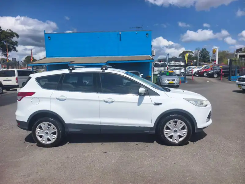 2013 FORD KUGA AMBIENTE , manual, well maintained, $ 5999