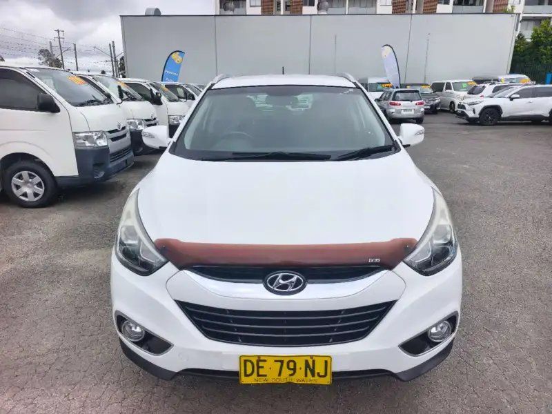 2015 HYUNDAI iX35 SE , auto, well maintained, $ 12999 Great coniditon !