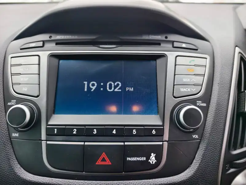 2015 HYUNDAI iX35 SE , auto, well maintained, $ 12999 Great coniditon !