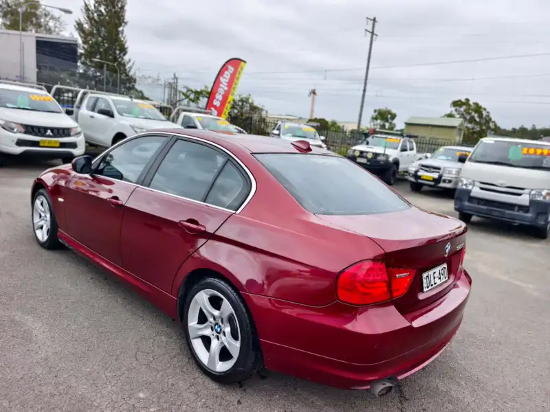 2011 BMW 3 20d LIFESTYLE, auto, well maintained, $ 7999 On special