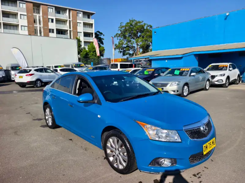 2014 HOLDEN CRUZE Z-SERIES, auto, well maintained, $ 7999 Nice colour !