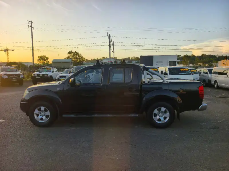 2010 NISSAN NAVARA ST (4x4), manaul, low kilometers, $ 12999 Ready for work.