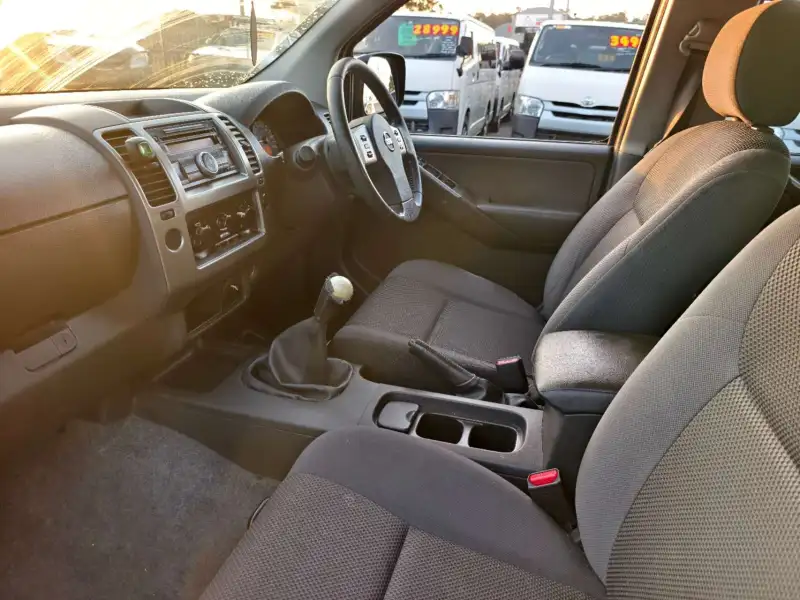 2010 NISSAN NAVARA ST (4x4), manaul, low kilometers, $ 12999 Ready for work.