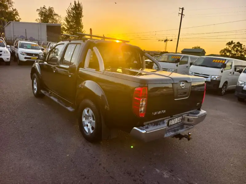 2010 NISSAN NAVARA ST (4x4), manaul, low kilometers, $ 12999 Ready for work.