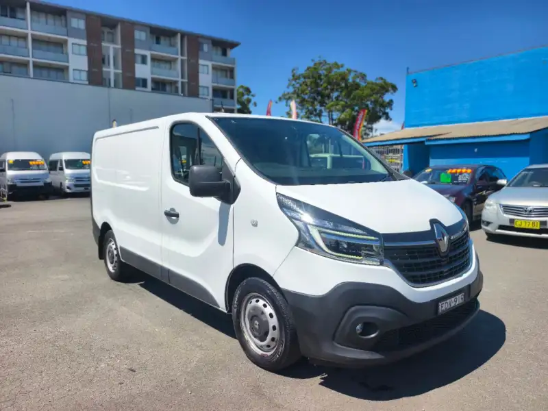 2020 RENAULT TRAFIC TRADER LIFE, well maintained, low kilometers, ready for work. $ 19999 On special