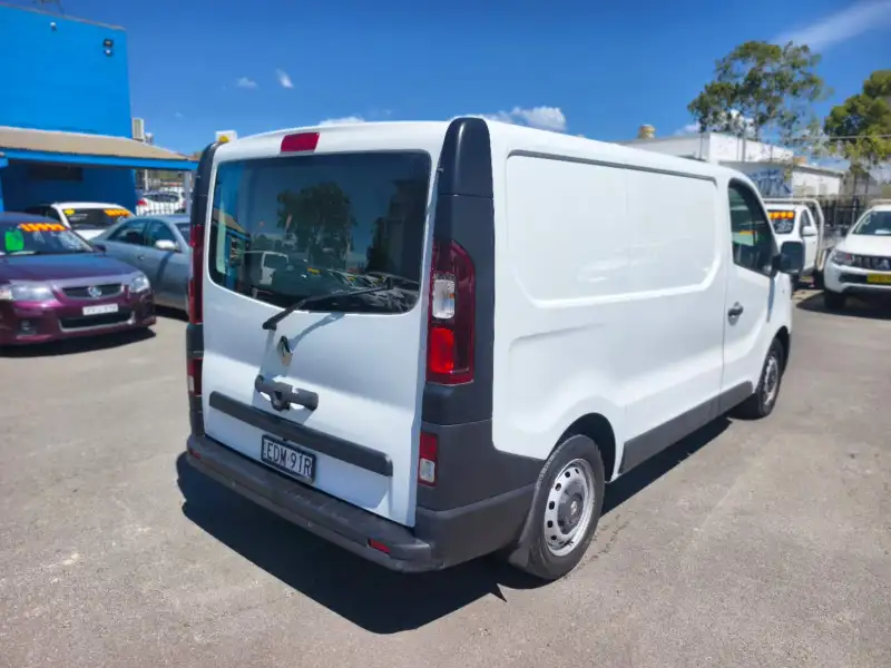 2020 RENAULT TRAFIC TRADER LIFE, well maintained, low kilometers, ready for work. $ 19999 On special