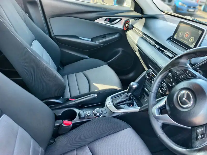 2015 MAZDA CX-3 MAXX , auto, very low kilometers, well maintained, $ 17999
