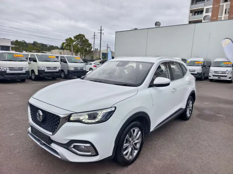 2022 MG HS VIBE, Under new car warranty! 61301km only, $ 17999