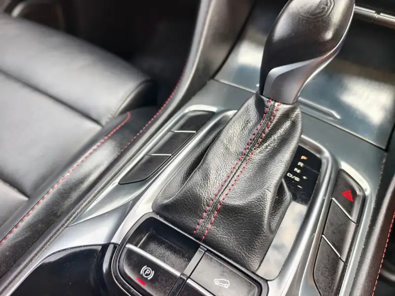 2022 MG HS VIBE, Under new car warranty! 54294km only, $ 17999