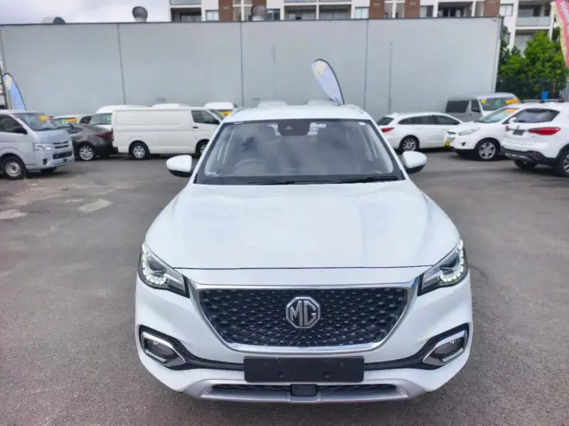 2022 MG HS VIBE, Under new car warranty! 54294km only, $ 17999