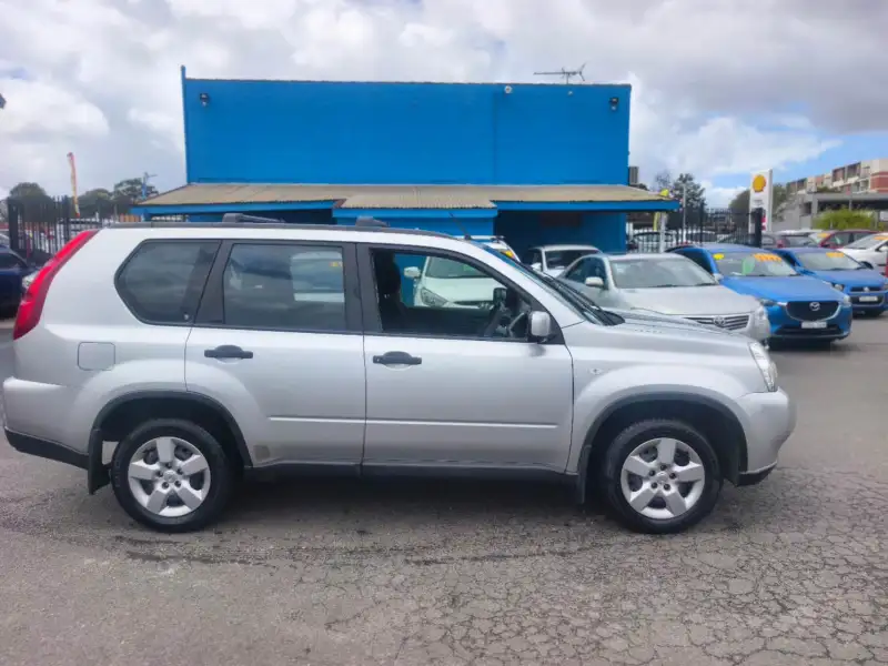 2009 NISSAN X-TRAIL ST (4x4), auto, well maintained, $ 6999 On special