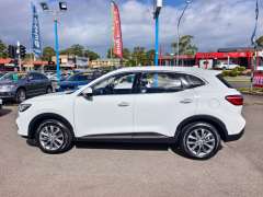 2023 MG HS VIBE, Under new car warranty! 52551km only, $ 19999