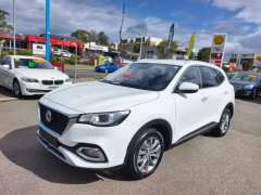 2023 MG HS VIBE, Under new car warranty! 52551km only, $ 19999