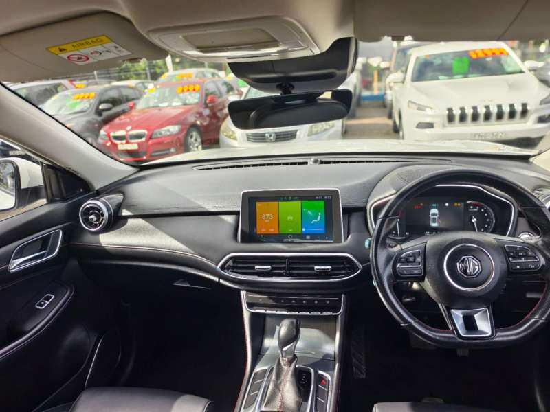 2023 MG HS VIBE, Under new car warranty! 52551km only, $ 19999