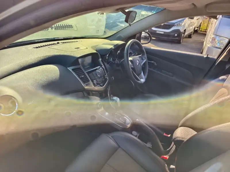 2016 HOLDEN CRUZE SRi Z-SERIES, One owner, well maitained, $ 8999