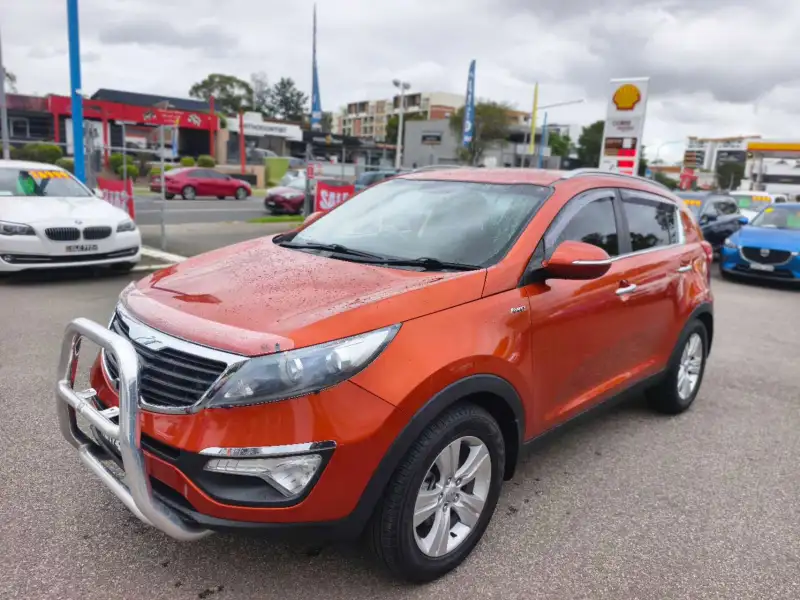 2011 KIA SPORTAGE SLi (AWD), auto, well maintained, $ 9999 Great condition.