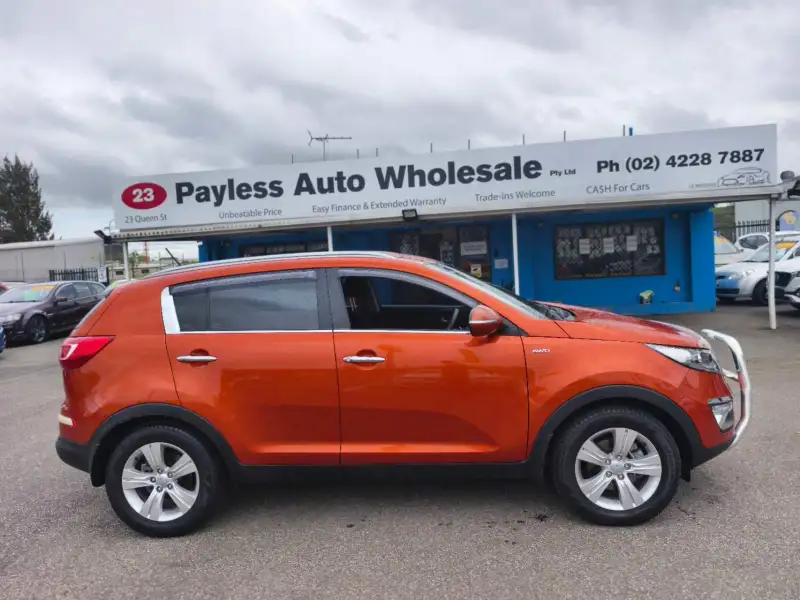 2011 KIA SPORTAGE SLi (AWD), auto, well maintained, $ 9999 Great condition.