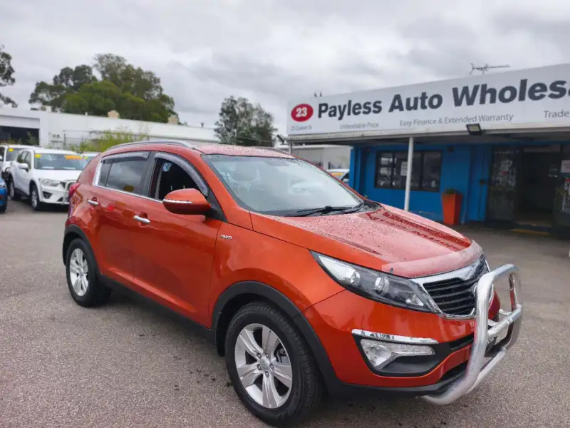 2011 KIA SPORTAGE SLi (AWD), auto, well maintained, $ 9999 Great condition.
