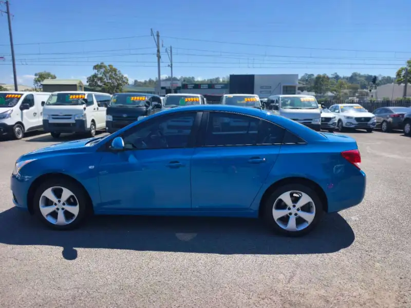 2014 HOLDEN CRUZE EQUIPE, nice colour !, well maintained, $ 4999.
