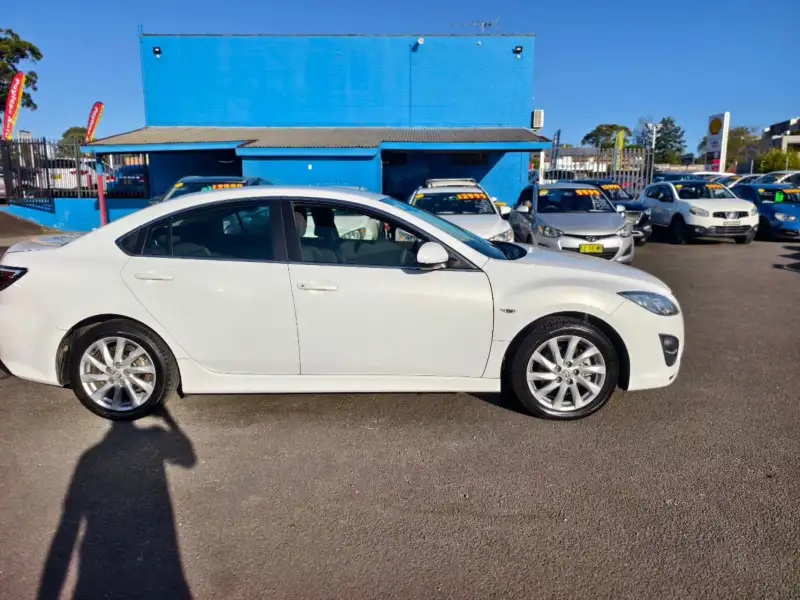 2011 MAZDA MAZDA6 CLASSIC, auto, low kilometers, well maintained, $ 10999