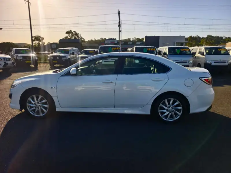 2011 MAZDA MAZDA6 CLASSIC, auto, low kilometers, well maintained, $ 10999