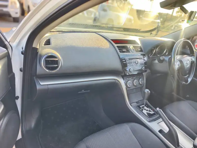 2011 MAZDA MAZDA6 CLASSIC, auto, low kilometers, well maintained, $ 10999