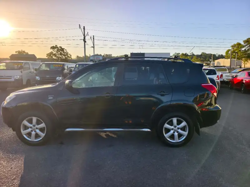 2007 TOYOTA RAV4 CRUISER (4x4), manual, well maintained, $ 7999 Cheap reliable suv.